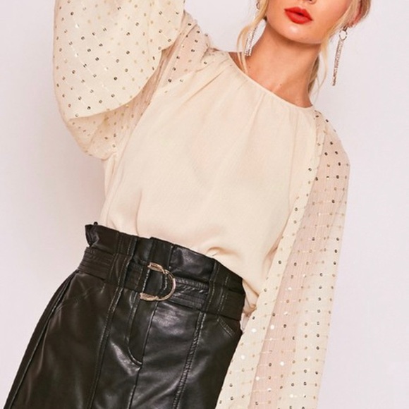 ✨SHEER BALLOON SLEEVE BLOUSE✨ - Picture 5 of 8